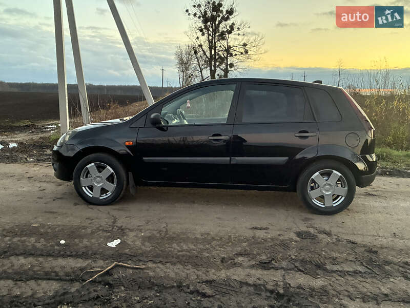 Хетчбек Ford Fiesta 2008 в Фастові