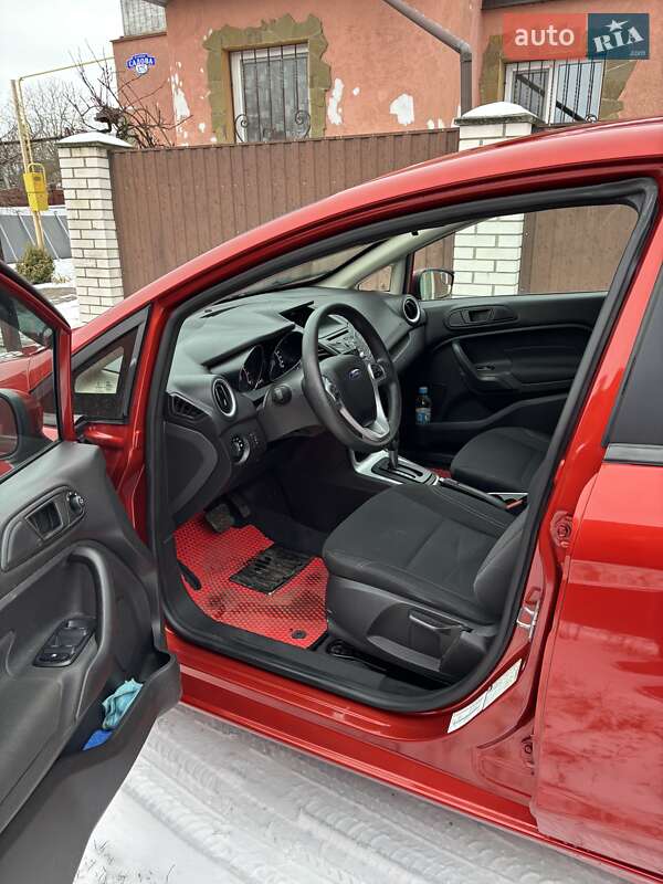 Хетчбек Ford Fiesta 2019 в Києві