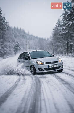 Хэтчбек Ford Fiesta 2007 в Бережанах