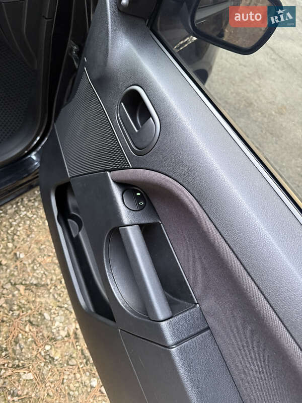 Хетчбек Ford Fiesta 2007 в Києві