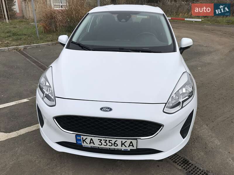 Хэтчбек Ford Fiesta 2018 в Киеве фото Хэтчбек Ford Fiesta 2018 в Киеве