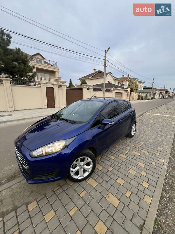 Хэтчбек Ford Fiesta 2014 в Одессе