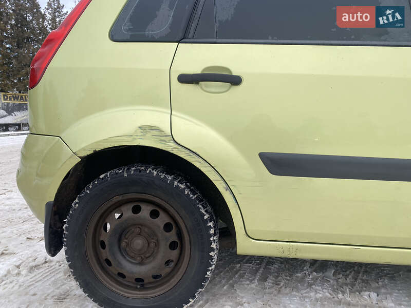 Хэтчбек Ford Fiesta 2007 в Львове
