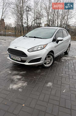 Седан Ford Fiesta 2017 в Дніпрі