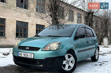 Хэтчбек Ford Fiesta 2007 в Вапнярке