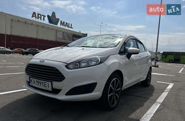 Седан Ford Fiesta 2018 в Києві