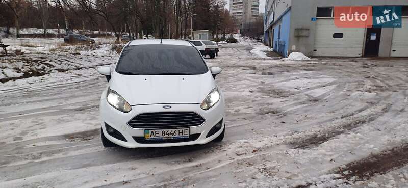 Хетчбек Ford Fiesta 2013 в Запоріжжі фото 6 Хетчбек Ford Fiesta 2013 в Запоріжжі