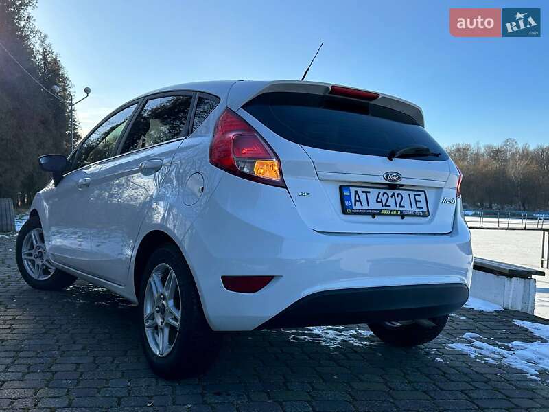 Хетчбек Ford Fiesta 2018 в Івано-Франківську