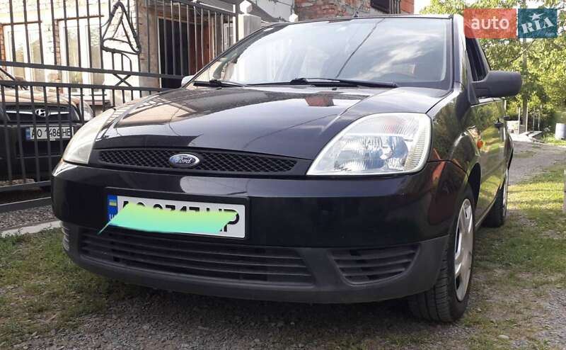 Хетчбек Ford Fiesta 2002 в Ужгороді фото 9 Хетчбек Ford Fiesta 2002 в Ужгороді