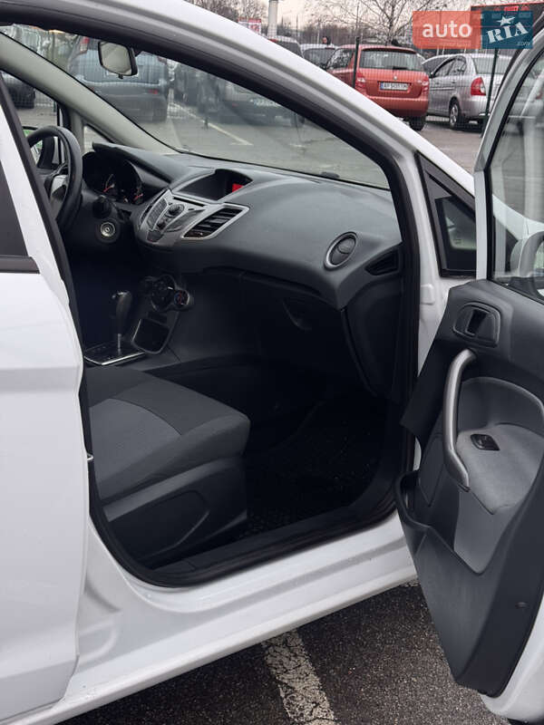 Хетчбек Ford Fiesta 2011 в Запоріжжі фото 8 Хетчбек Ford Fiesta 2011 в Запоріжжі