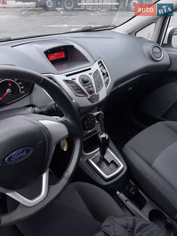 Хетчбек Ford Fiesta 2011 в Запоріжжі фото 14 Хетчбек Ford Fiesta 2011 в Запоріжжі