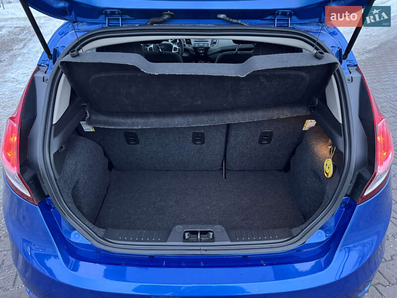 Хетчбек Ford Fiesta 2018 в Києві