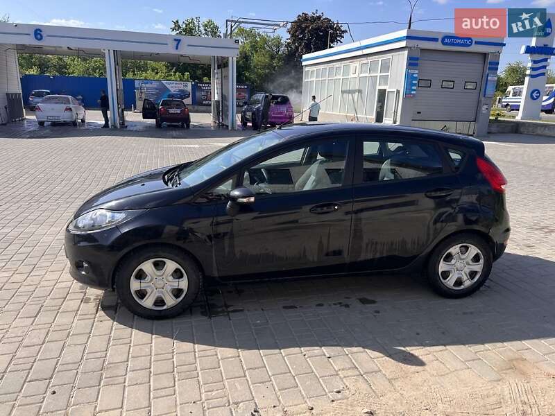 Ford Fiesta 2010