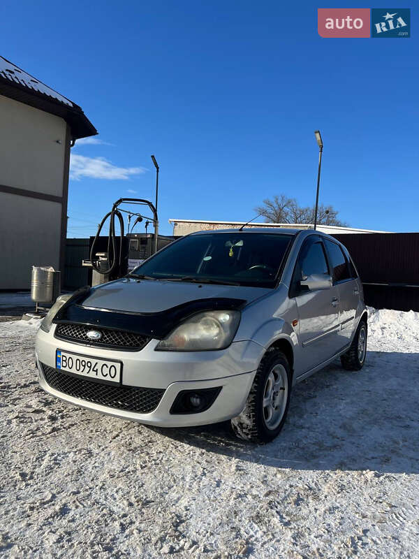 Хэтчбек Ford Fiesta 2006 в Тернополе