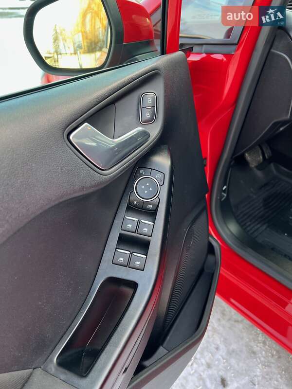 Хэтчбек Ford Fiesta 2017 в Тернополе фото 13 Хэтчбек Ford Fiesta 2017 в Тернополе