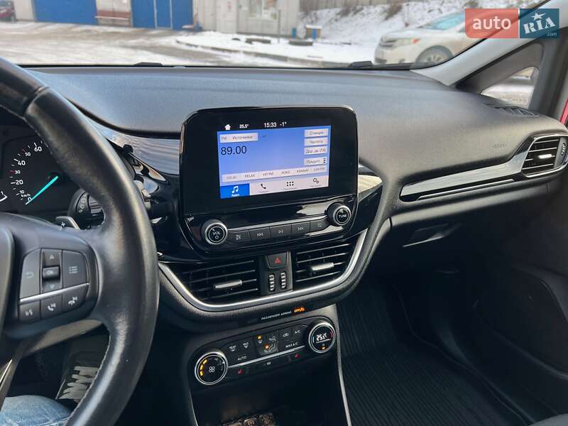 Хэтчбек Ford Fiesta 2017 в Тернополе фото 33 Хэтчбек Ford Fiesta 2017 в Тернополе