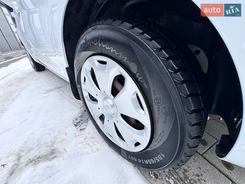 Хэтчбек Ford Fiesta 2011 в Ивано-Франковске