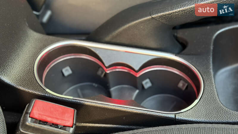 Седан Ford Fiesta 2016 в Миколаєві