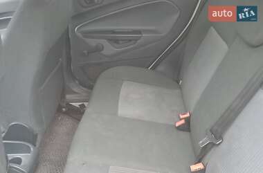 Хэтчбек Ford Fiesta 2010 в Шепетовке