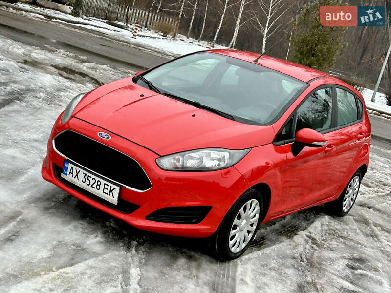 Хэтчбек Ford Fiesta 2016 в Харькове