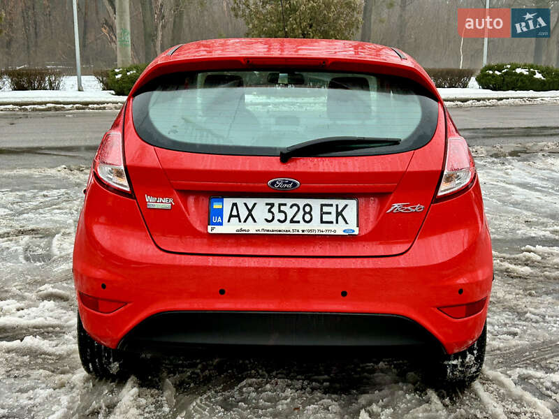 Хэтчбек Ford Fiesta 2016 в Харькове