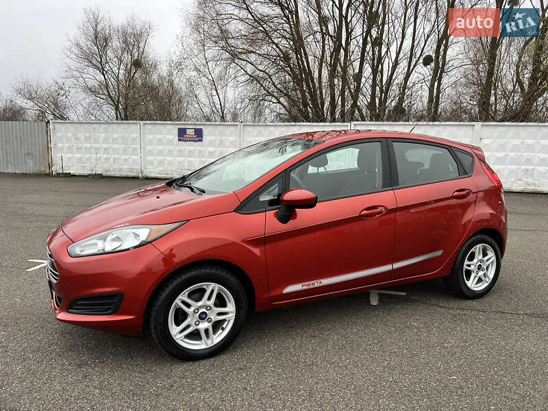 Хэтчбек Ford Fiesta 2018 в Киеве