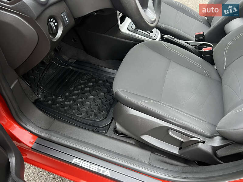 Хэтчбек Ford Fiesta 2018 в Киеве