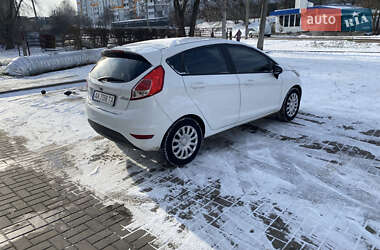 Хетчбек Ford Fiesta 2017 в Черкасах