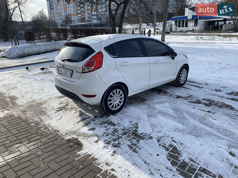 Хэтчбек Ford Fiesta 2017 в Черкассах