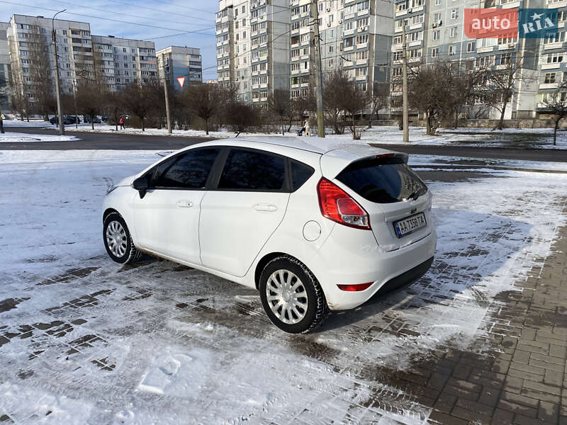 Хэтчбек Ford Fiesta 2017 в Черкассах
