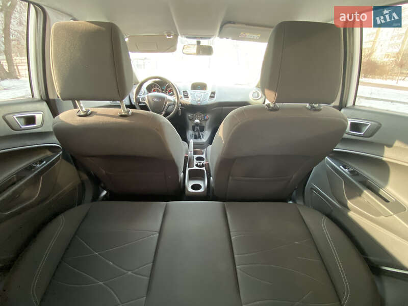 Хэтчбек Ford Fiesta 2017 в Черкассах