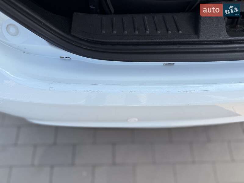 Хетчбек Ford Fiesta 2013 в Києві