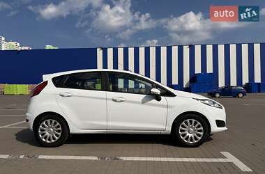 Хэтчбек Ford Fiesta 2013 в Киеве