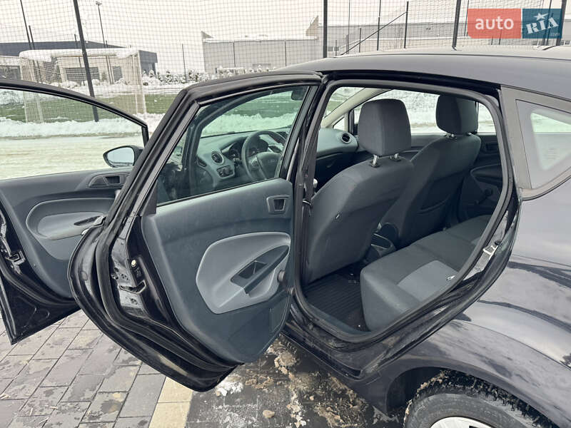 Хэтчбек Ford Fiesta 2010 в Мукачево фото 11 Хэтчбек Ford Fiesta 2010 в Мукачево