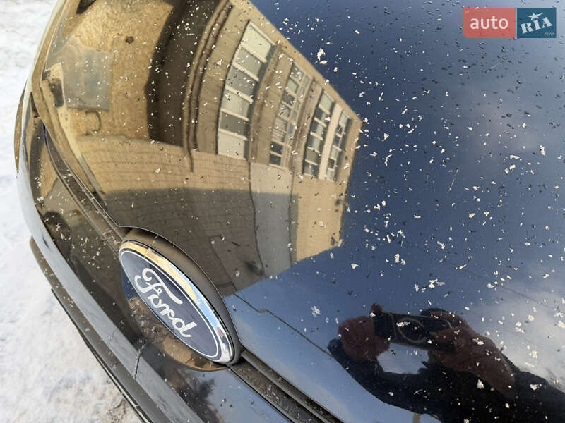 Хэтчбек Ford Fiesta 2011 в Конотопе