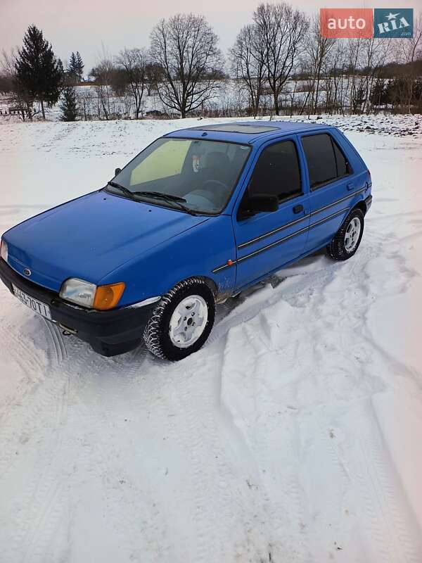 Хэтчбек Ford Fiesta 1991 в Заболотове