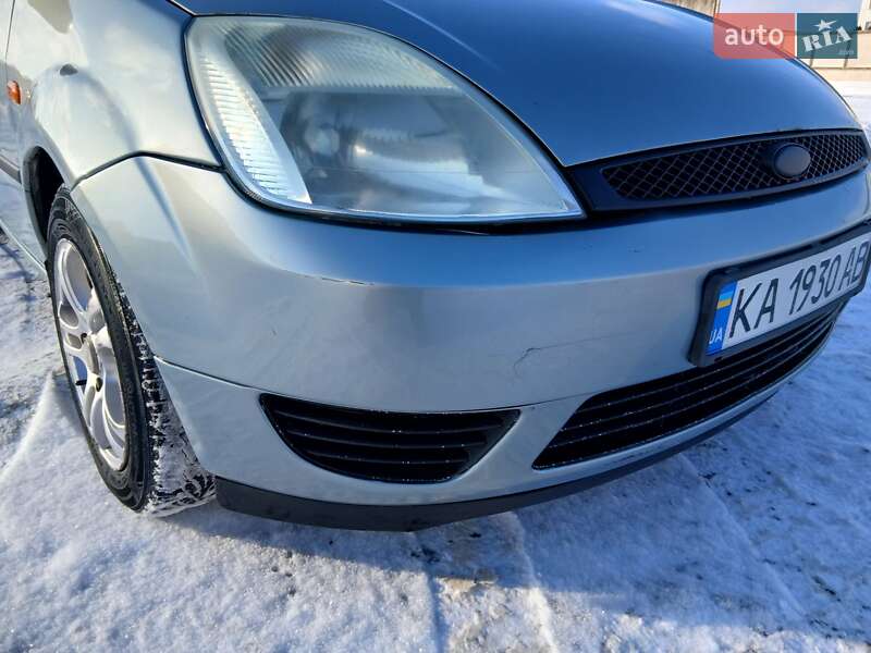 Хэтчбек Ford Fiesta 2003 в Борисполе