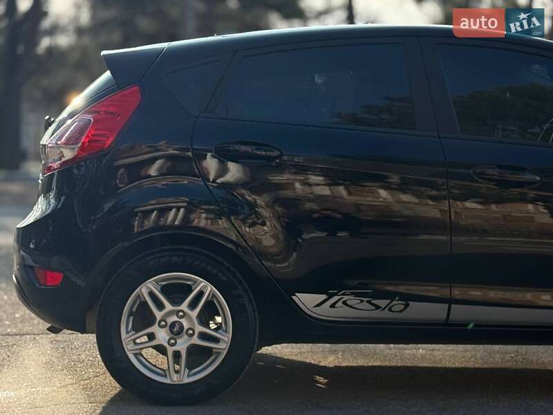 Хэтчбек Ford Fiesta 2019 в Николаеве