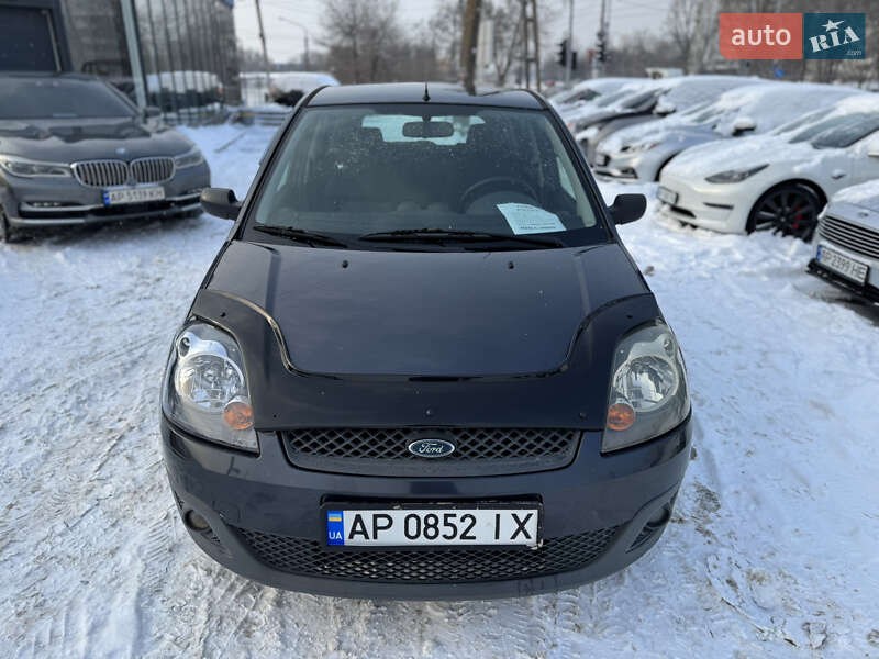Хетчбек Ford Fiesta 2007 в Запоріжжі