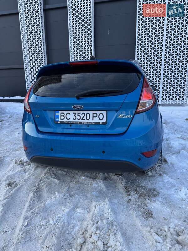 Хэтчбек Ford Fiesta 2017 в Львове