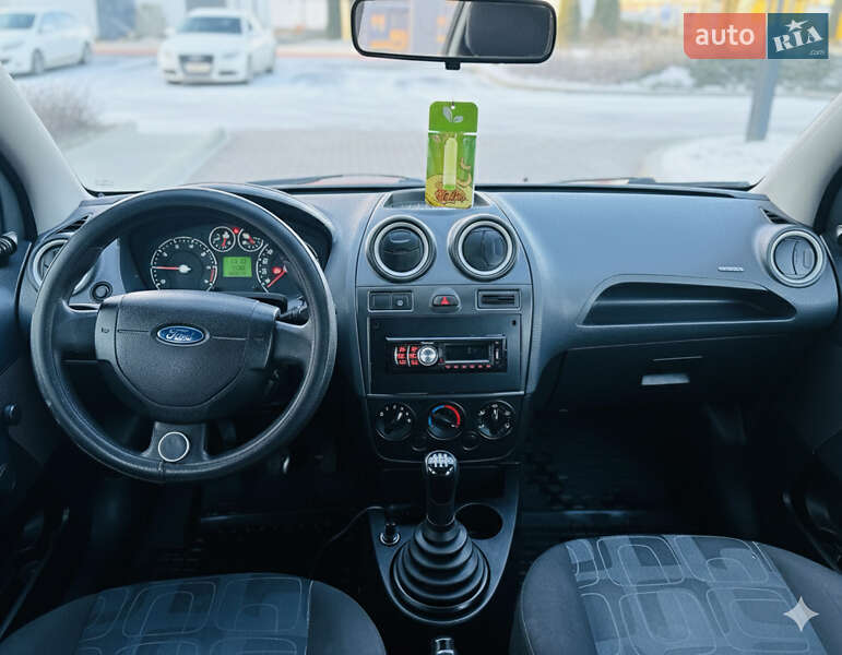 Хетчбек Ford Fiesta 2007 в Києві