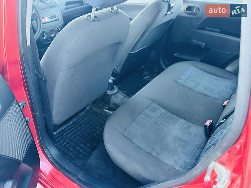 Хетчбек Ford Fiesta 2007 в Києві