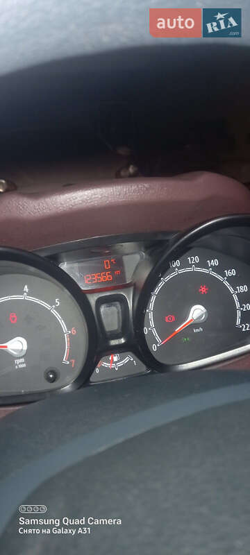 Хэтчбек Ford Fiesta 2011 в Хмельницком