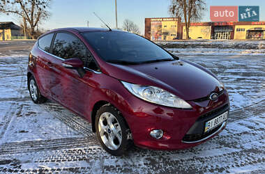 Хэтчбек Ford Fiesta 2010 в Гадяче