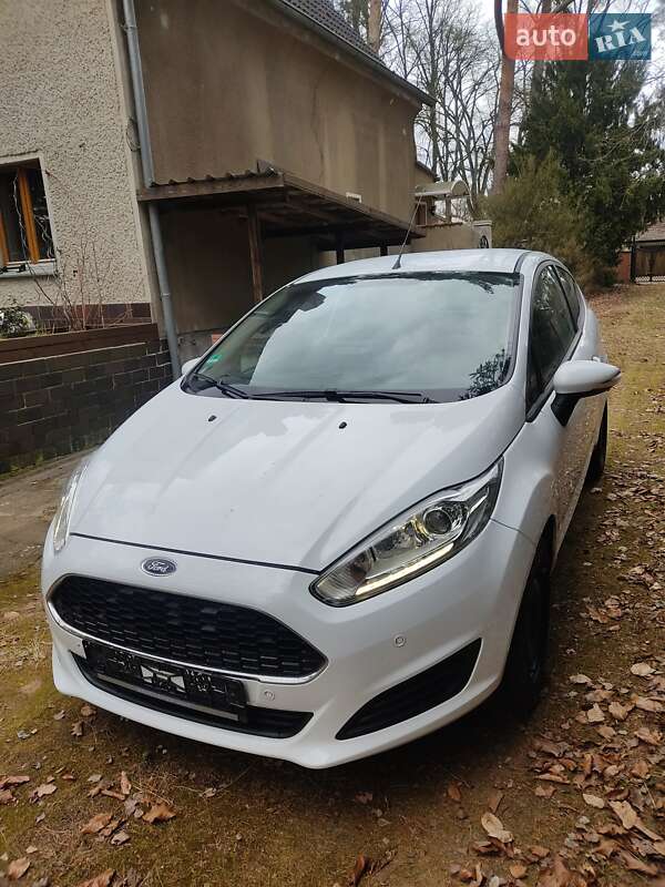 Хэтчбек Ford Fiesta 2017 в Полтаве