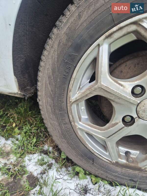 Хетчбек Ford Fiesta 2013 в Яготині