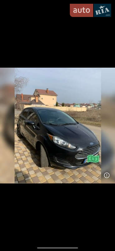 Хэтчбек Ford Fiesta 2015 в Одессе