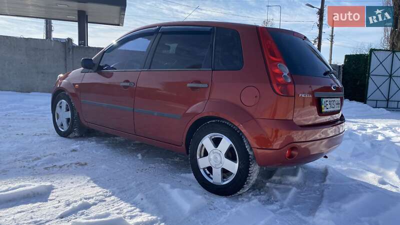 Хэтчбек Ford Fiesta 2007 в Днепре