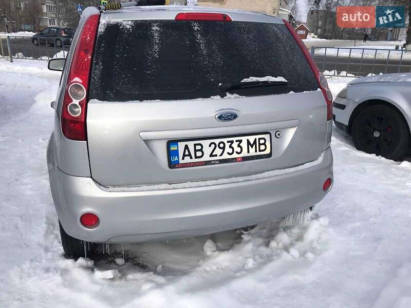 Хетчбек Ford Fiesta 2007 в Ладижині фото 5 Хетчбек Ford Fiesta 2007 в Ладижині