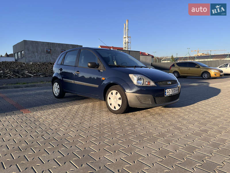 Хетчбек Ford Fiesta 2008 в Мукачевому фото 2 Хетчбек Ford Fiesta 2008 в Мукачевому
